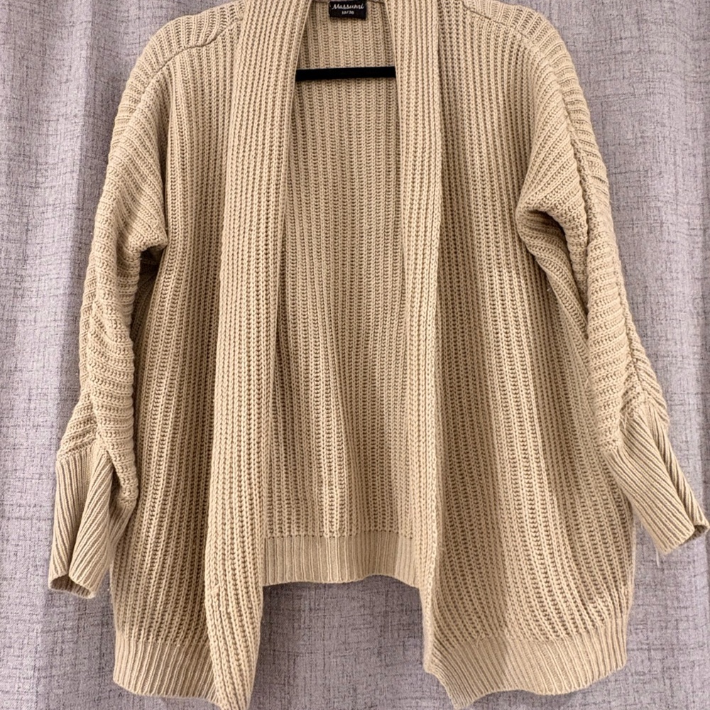 Massini Women's Tan Knit Cardigan